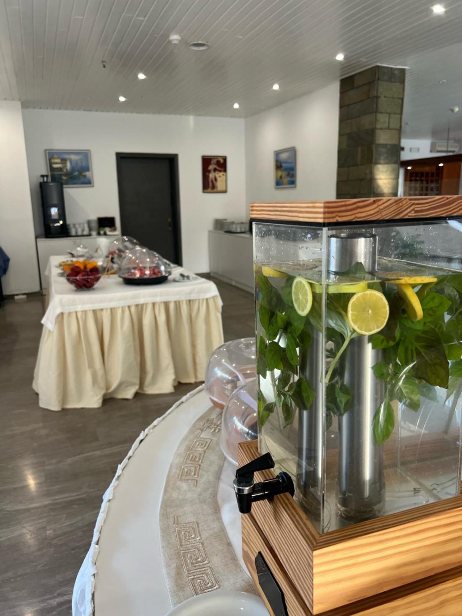 Gorgona Hotel Amoudara  Exterior photo